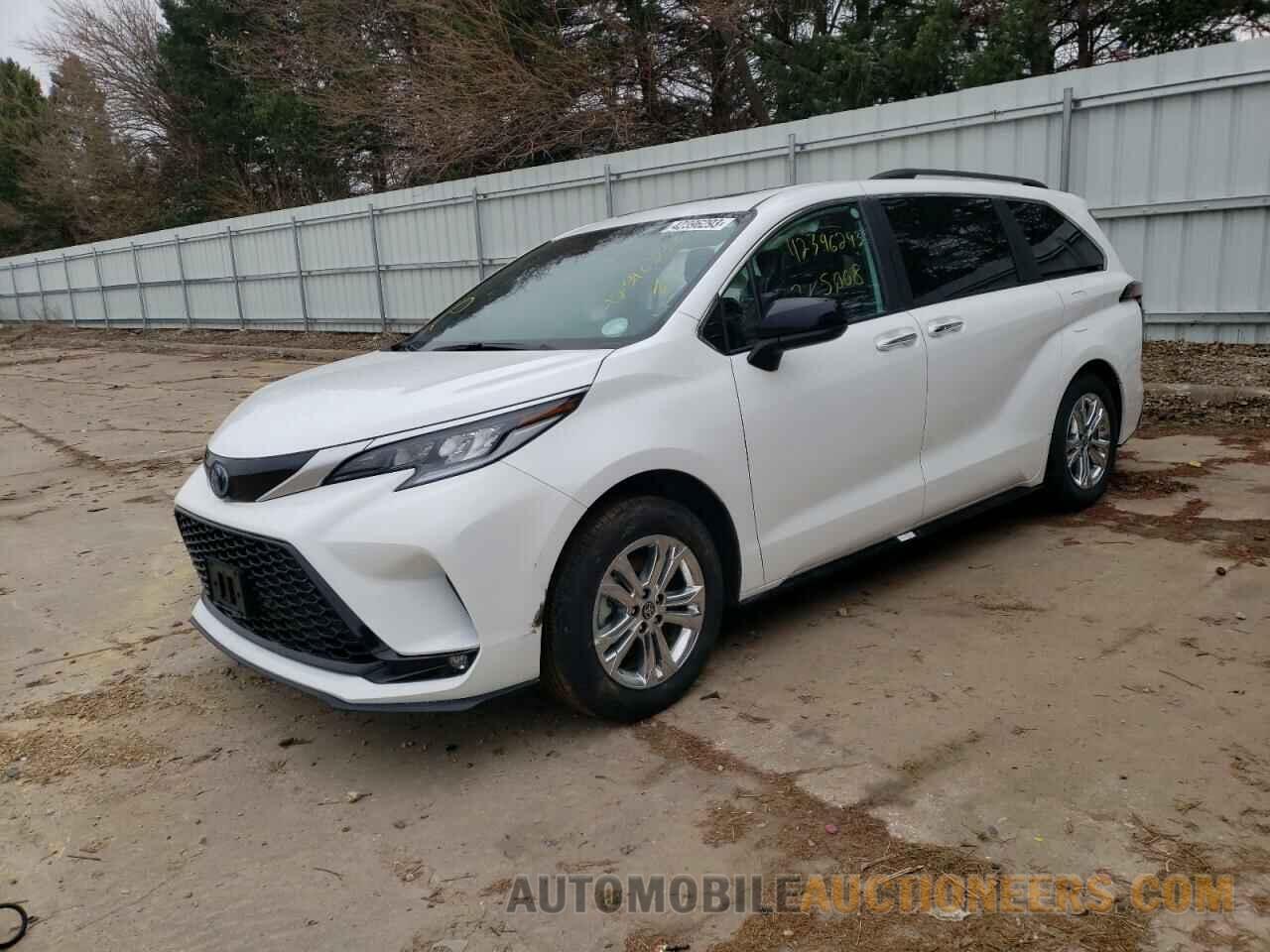 5TDXSKFC8PS074134 TOYOTA SIENNA 2023