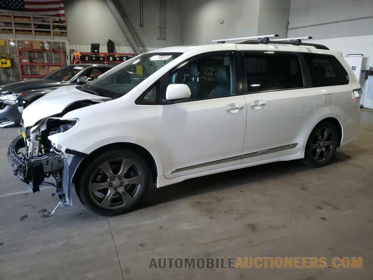 5TDXZ3DC0HS771254 TOYOTA SIENNA 2017