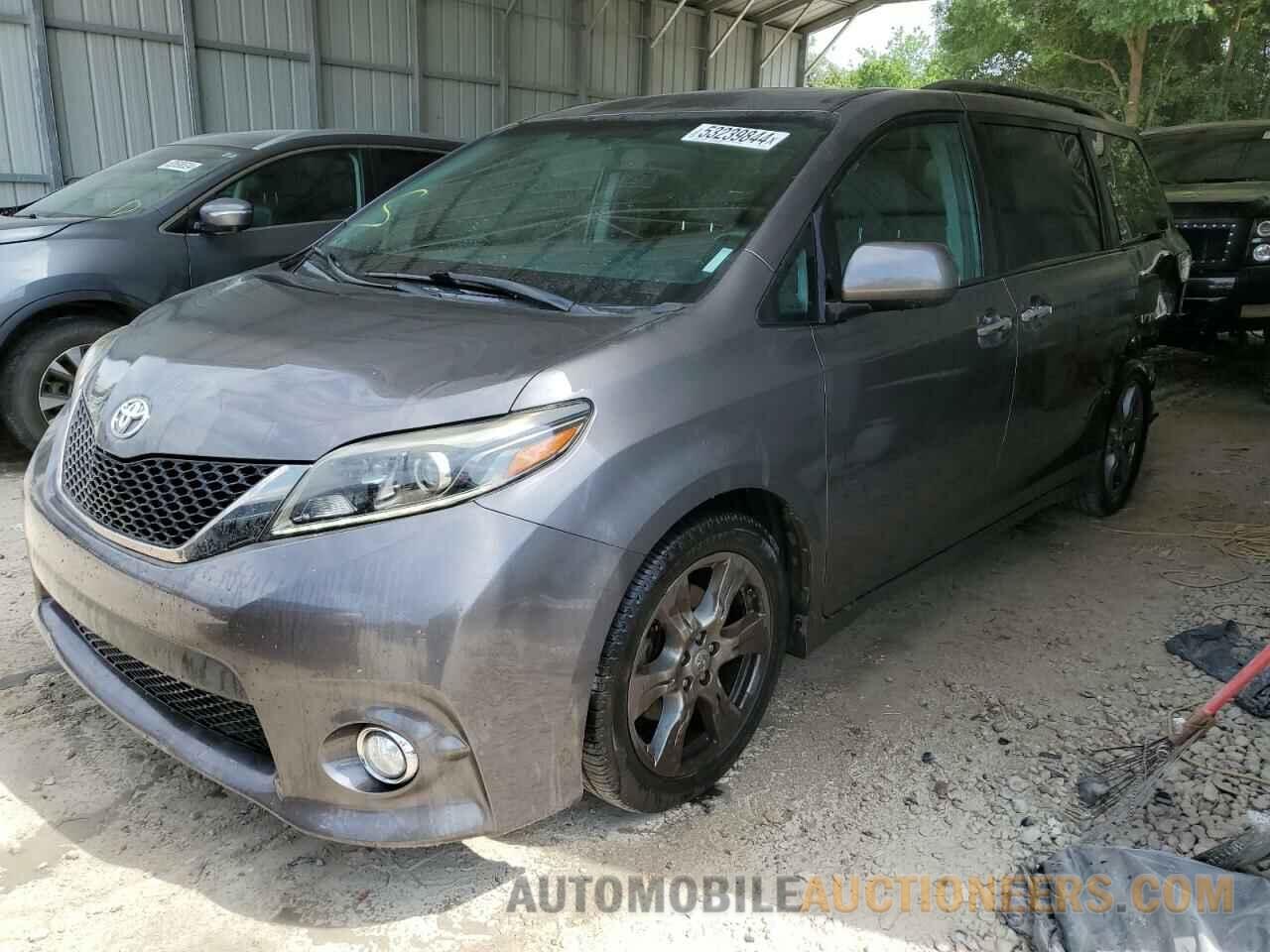 5TDXZ3DC0HS833932 TOYOTA SIENNA 2017