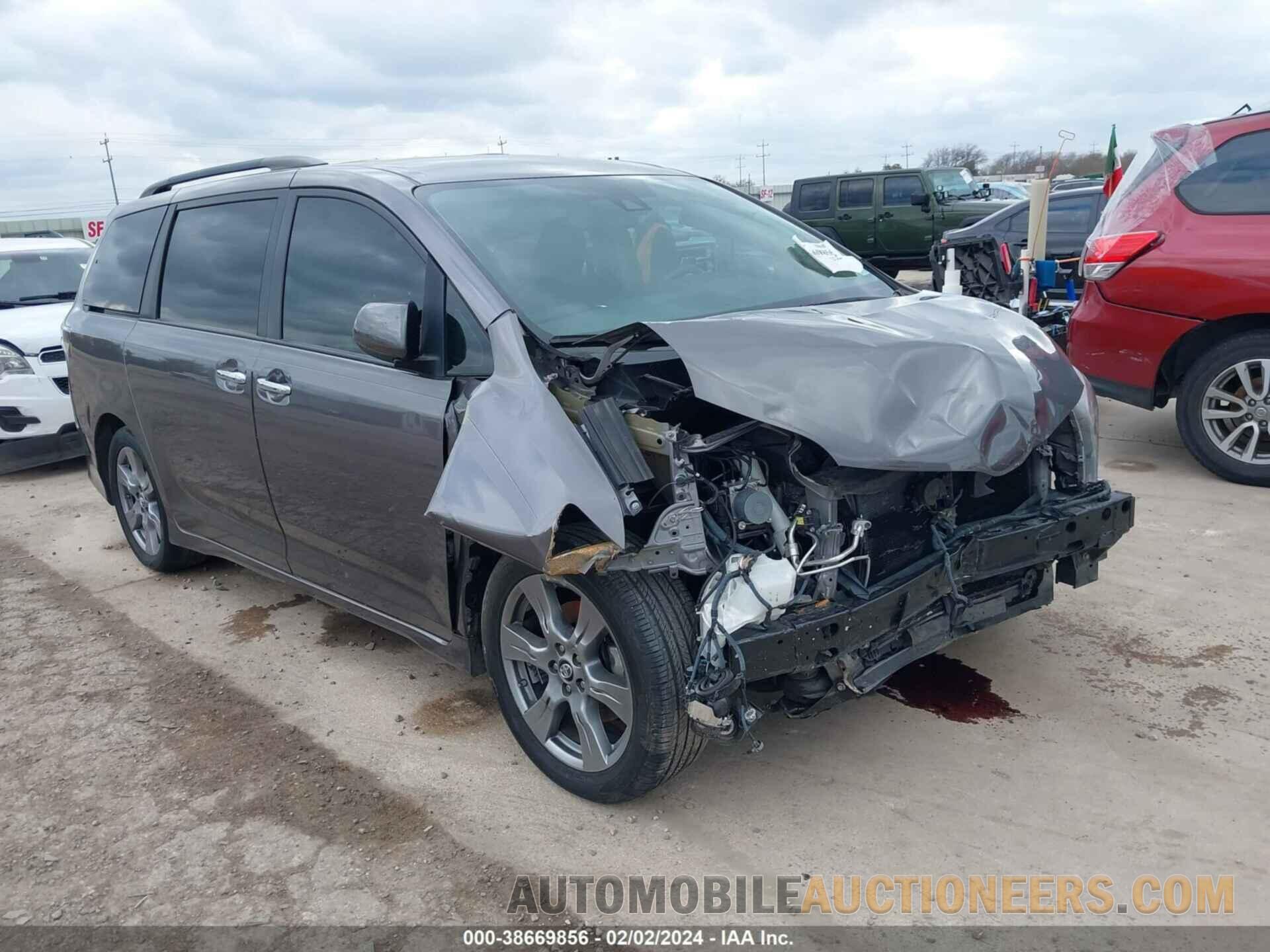 5TDXZ3DC0JS913351 TOYOTA SIENNA 2018