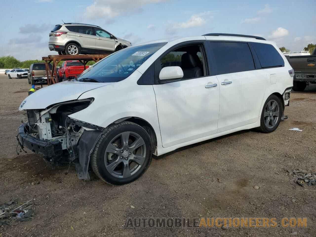 5TDXZ3DC1HS859102 TOYOTA SIENNA 2017