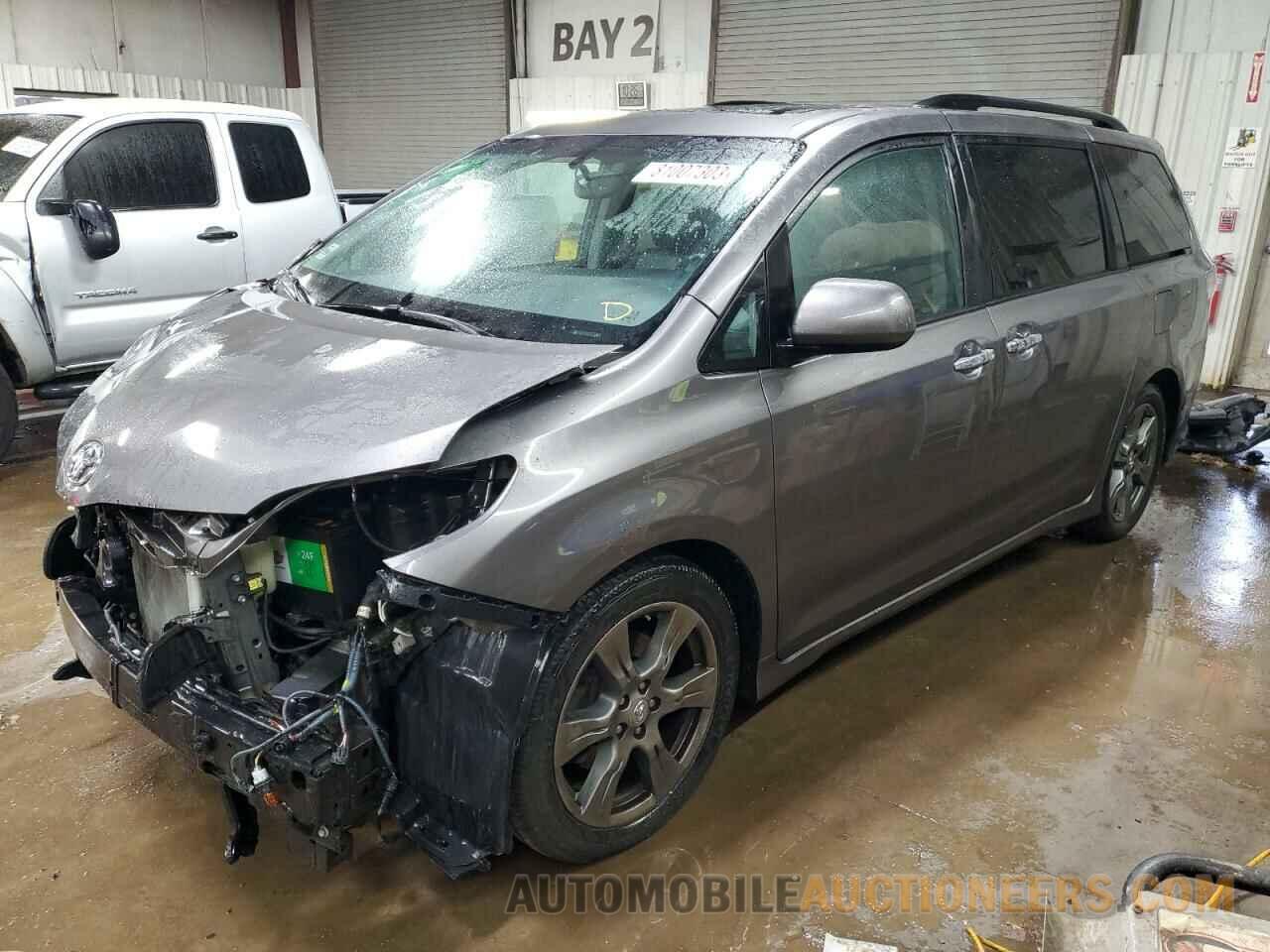 5TDXZ3DC1HS868298 TOYOTA SIENNA 2017