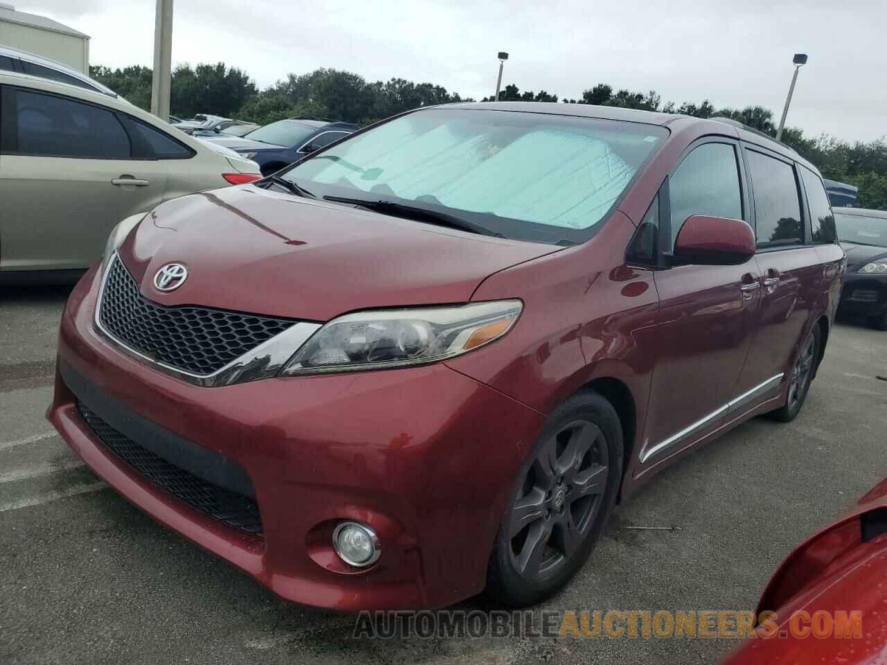 5TDXZ3DC1HS873260 TOYOTA SIENNA 2017