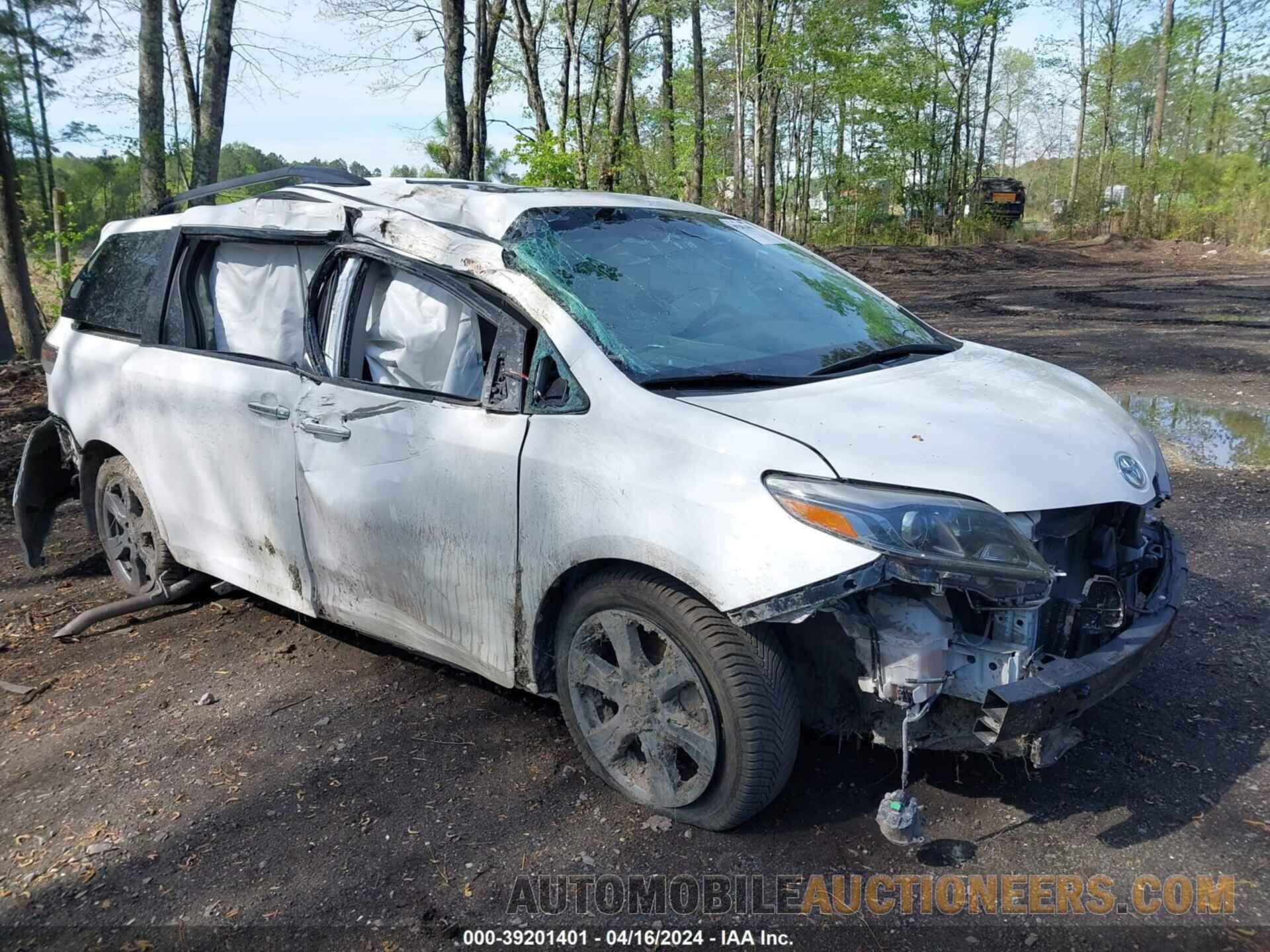 5TDXZ3DC1HS876112 TOYOTA SIENNA 2017