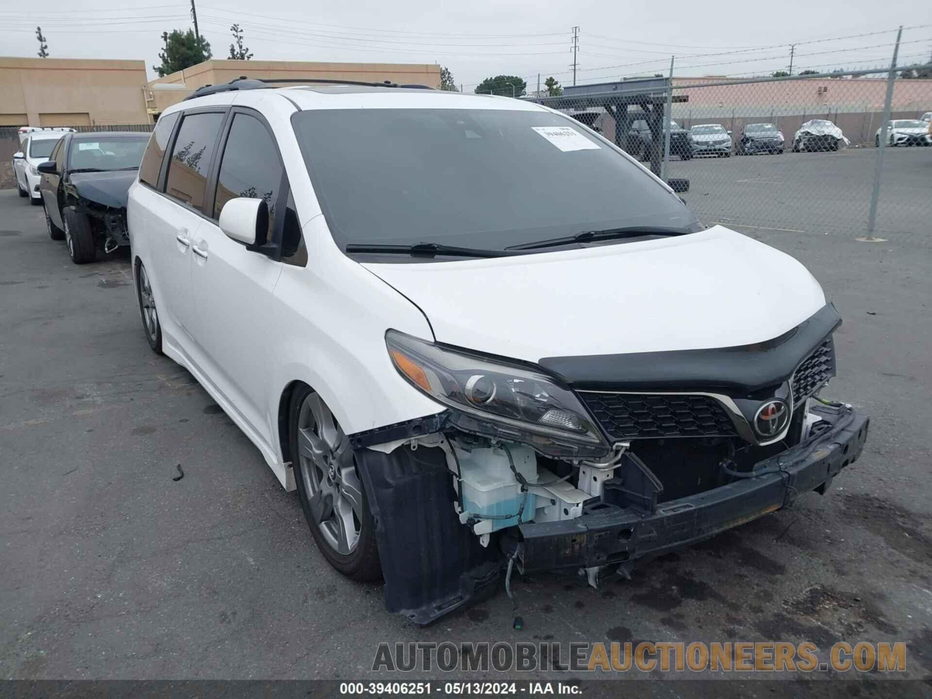 5TDXZ3DC1JS933303 TOYOTA SIENNA 2018