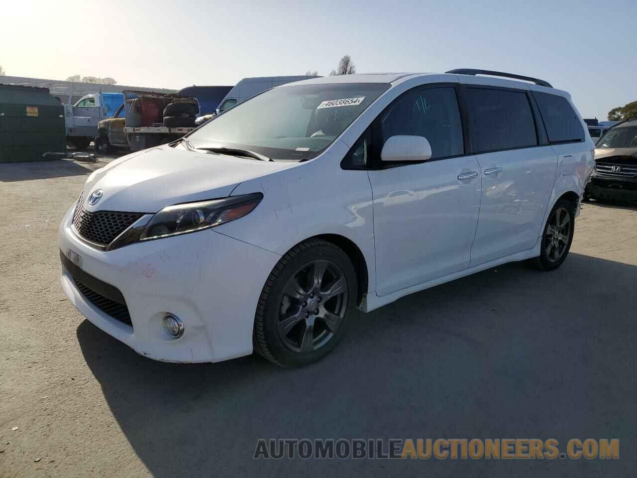 5TDXZ3DC2HS778898 TOYOTA SIENNA 2017