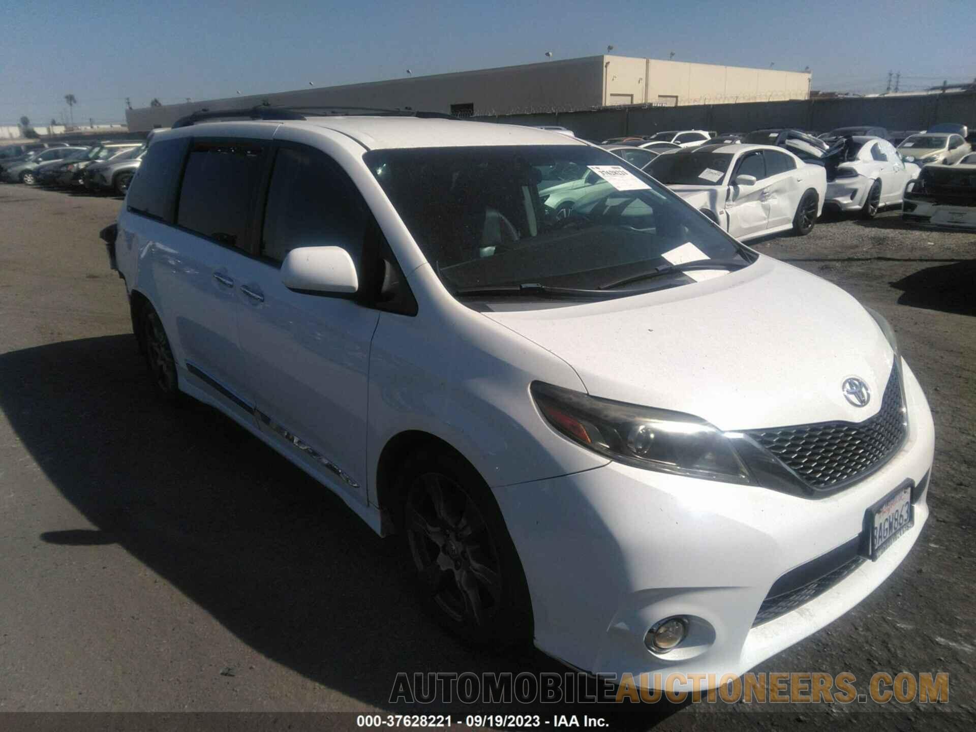 5TDXZ3DC2HS789996 TOYOTA SIENNA 2017