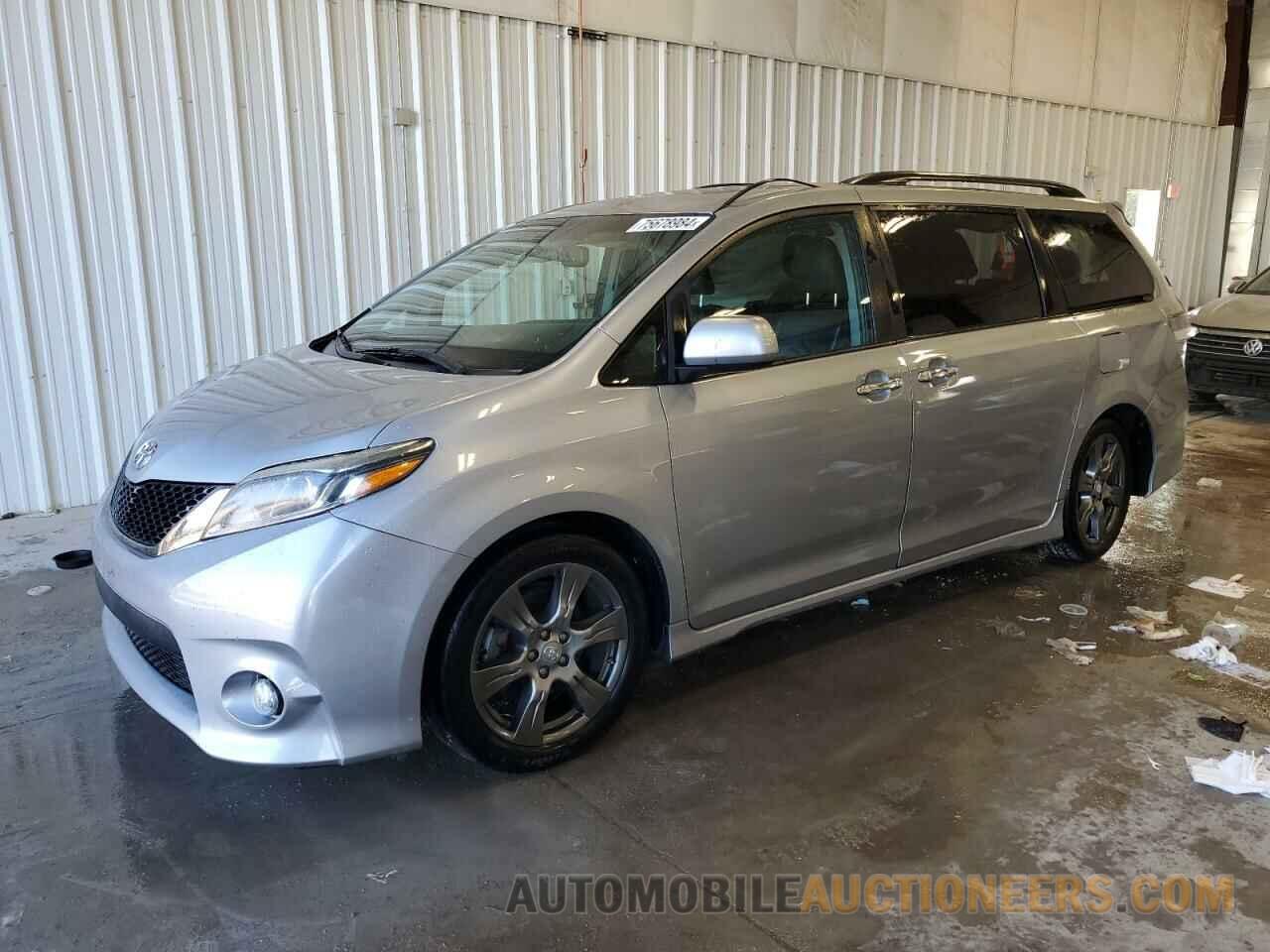 5TDXZ3DC2HS811852 TOYOTA SIENNA 2017