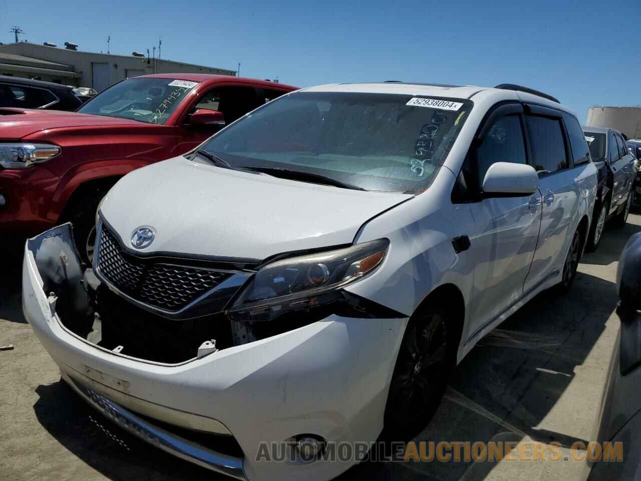 5TDXZ3DC3HS788064 TOYOTA SIENNA 2017