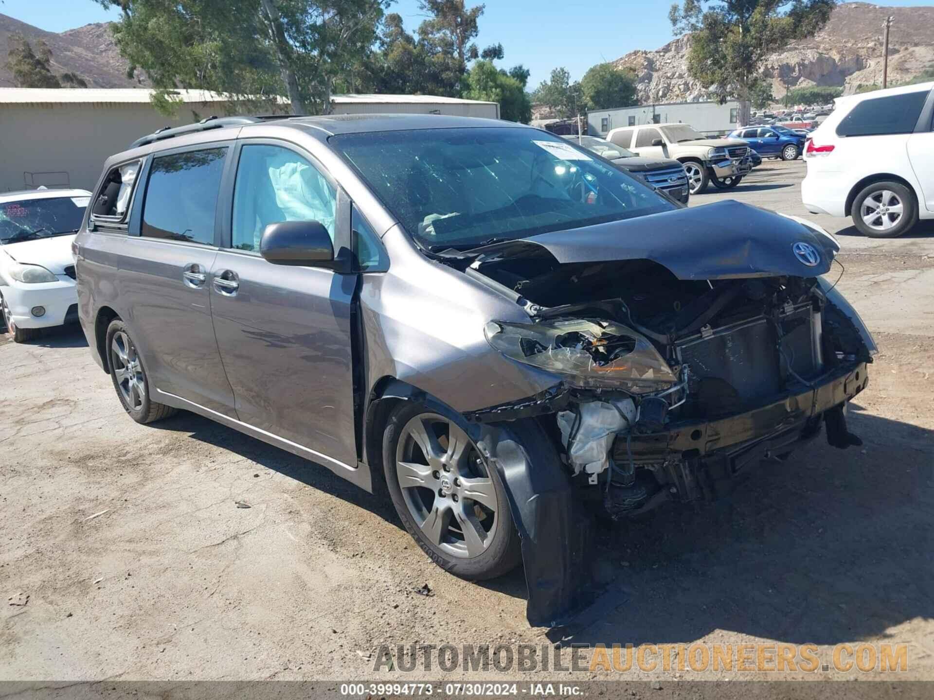 5TDXZ3DC3HS810709 TOYOTA SIENNA 2017