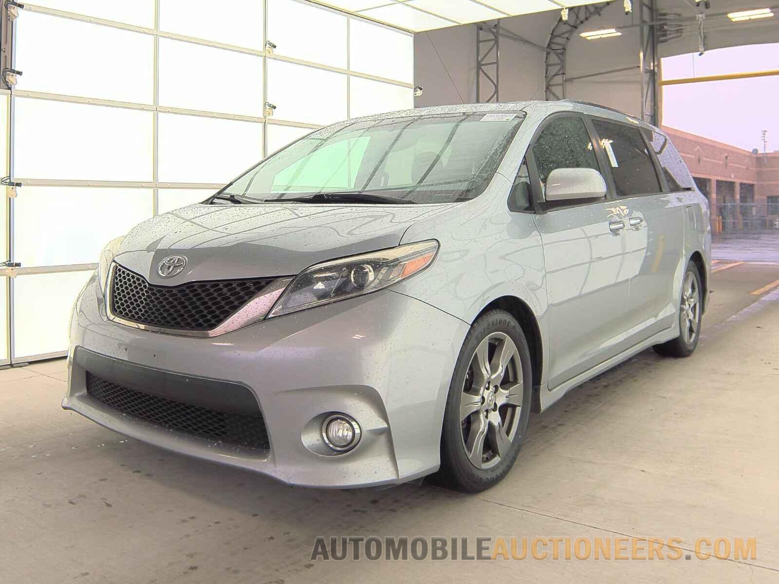 5TDXZ3DC3HS816896 Toyota Sienna 2017