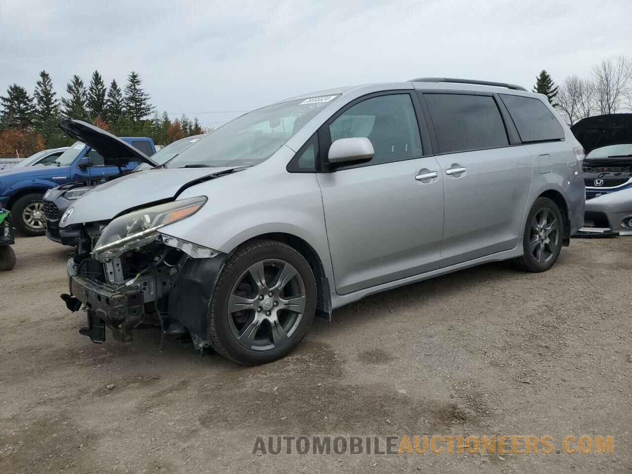 5TDXZ3DC3HS839367 TOYOTA SIENNA 2017