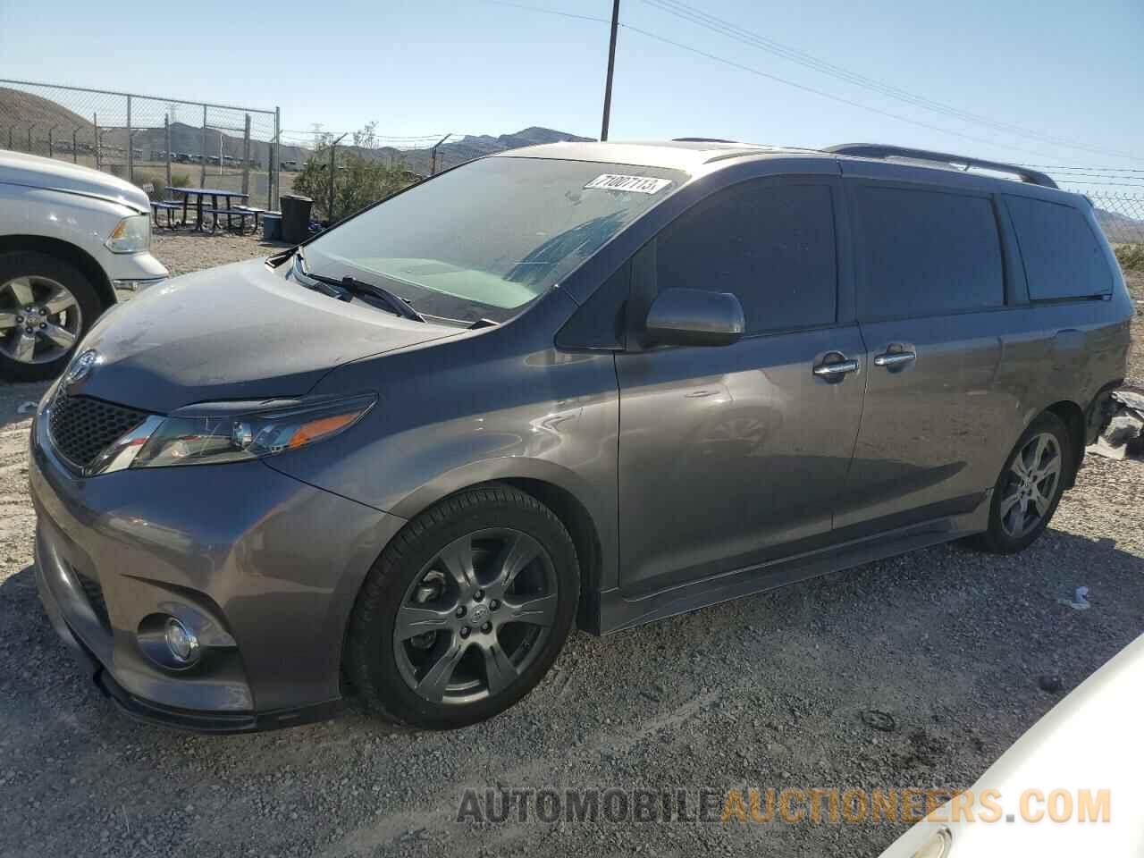 5TDXZ3DC4HS779129 TOYOTA SIENNA 2017