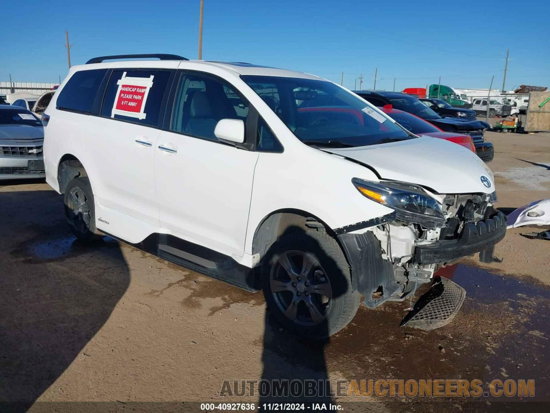 5TDXZ3DC4HS786193 TOYOTA SIENNA 2017