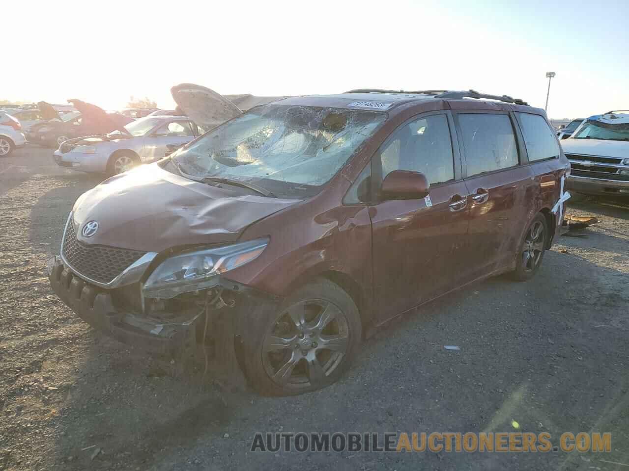 5TDXZ3DC4HS826661 TOYOTA SIENNA 2017