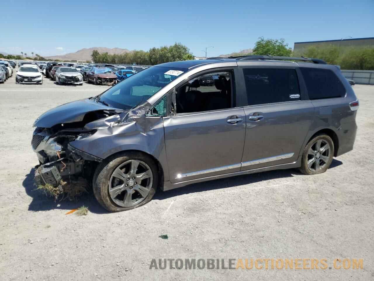 5TDXZ3DC4HS891073 TOYOTA SIENNA 2017