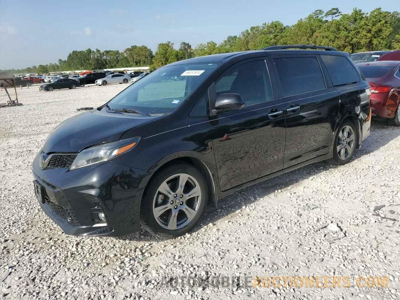 5TDXZ3DC4JS909593 TOYOTA SIENNA 2018