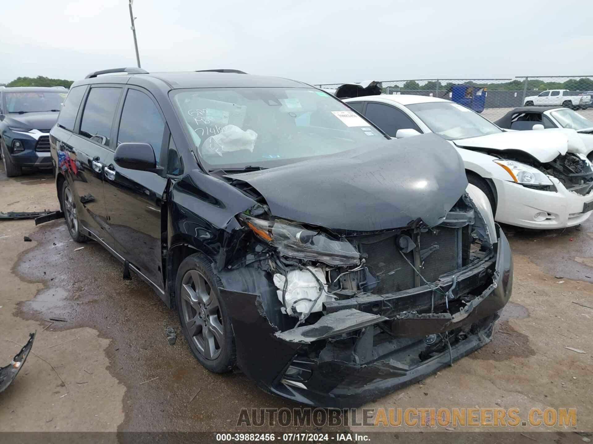 5TDXZ3DC5JS915399 TOYOTA SIENNA 2018