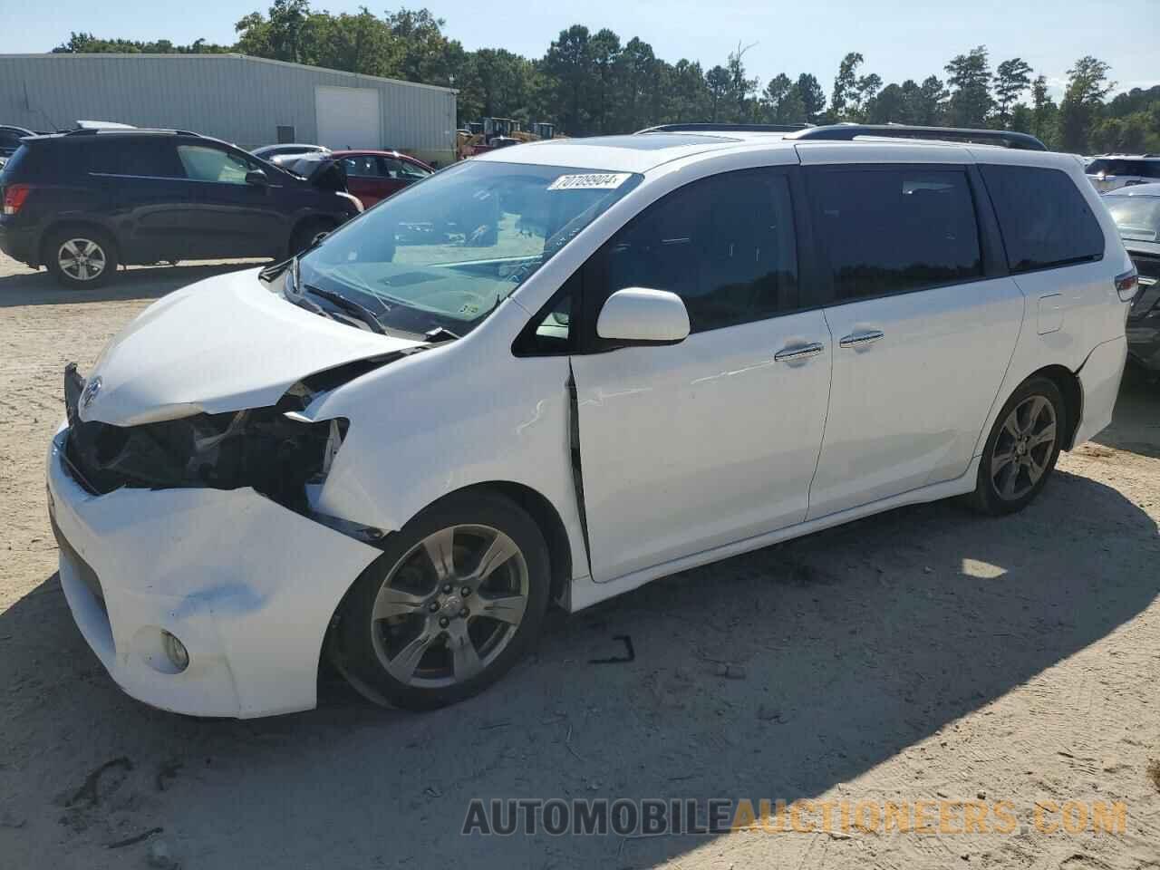 5TDXZ3DC7HS866538 TOYOTA SIENNA 2017