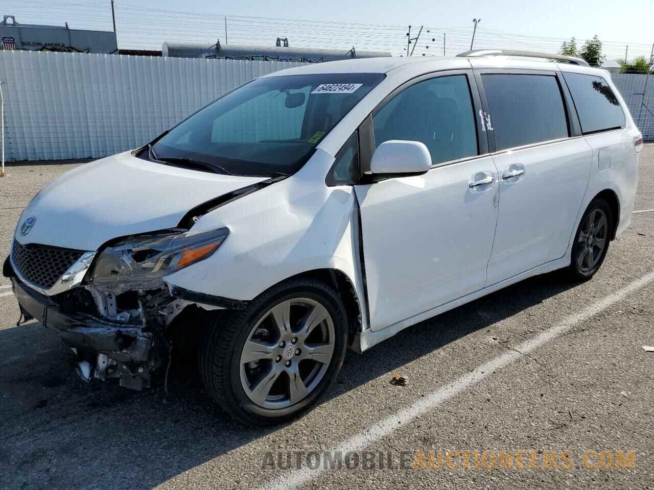 5TDXZ3DC7HS874591 TOYOTA SIENNA 2017