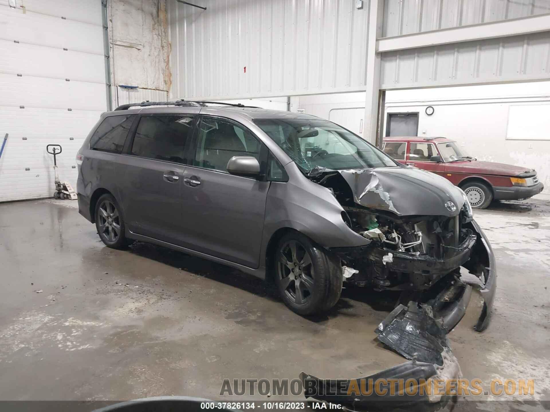 5TDXZ3DC8HS805134 TOYOTA SIENNA 2017