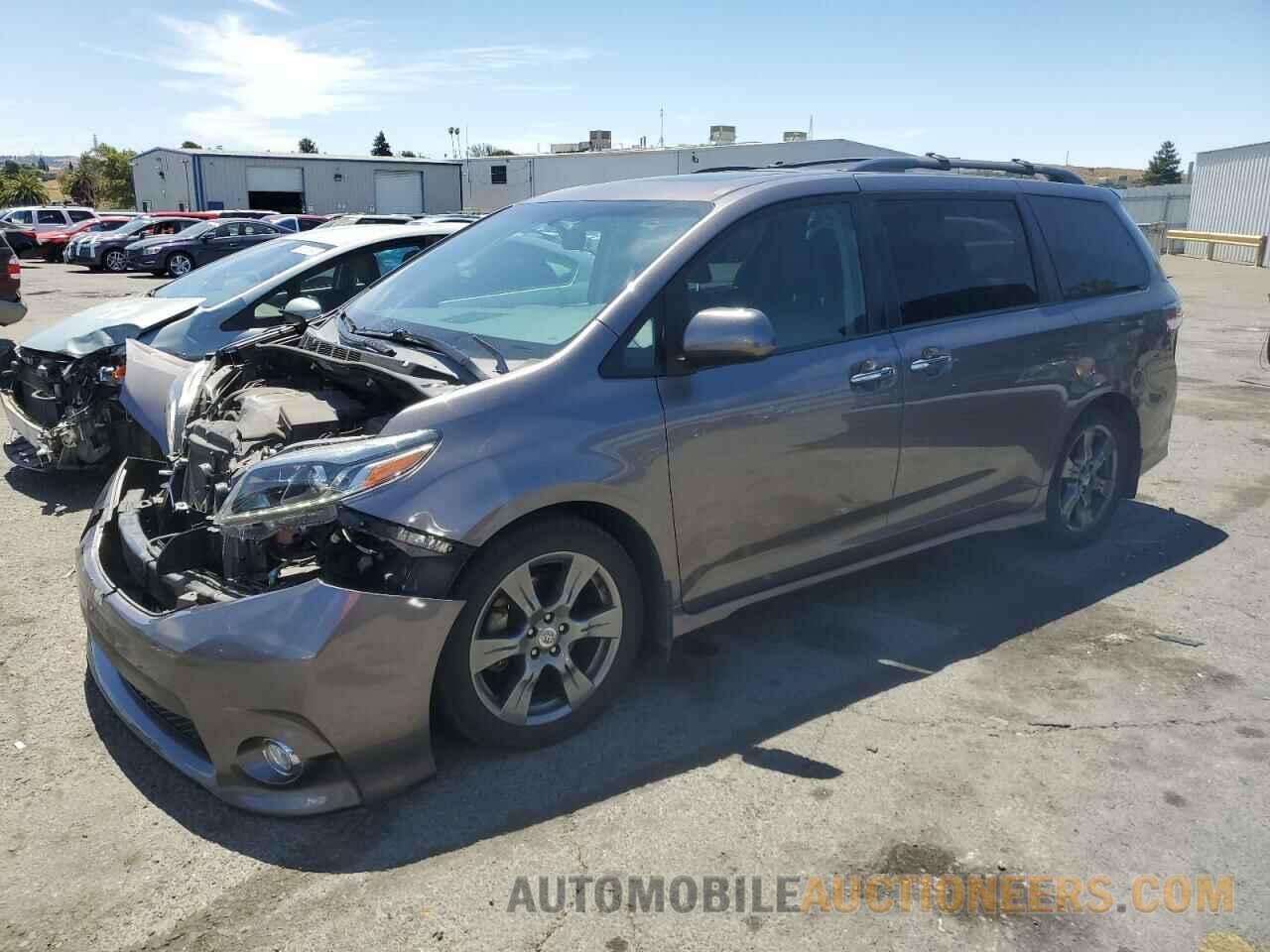 5TDXZ3DC9HS880134 TOYOTA SIENNA 2017