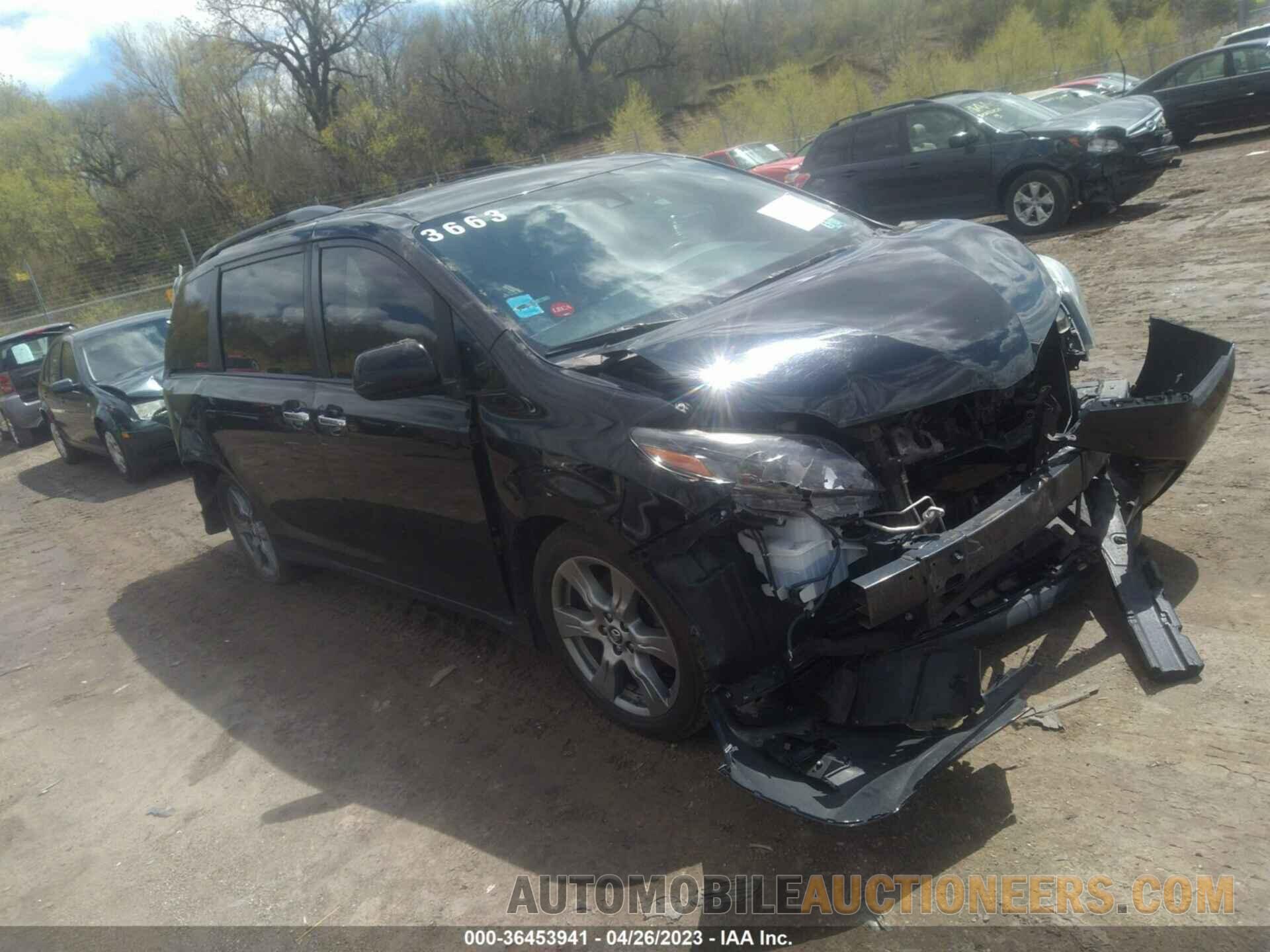 5TDXZ3DC9JS950267 TOYOTA SIENNA 2018