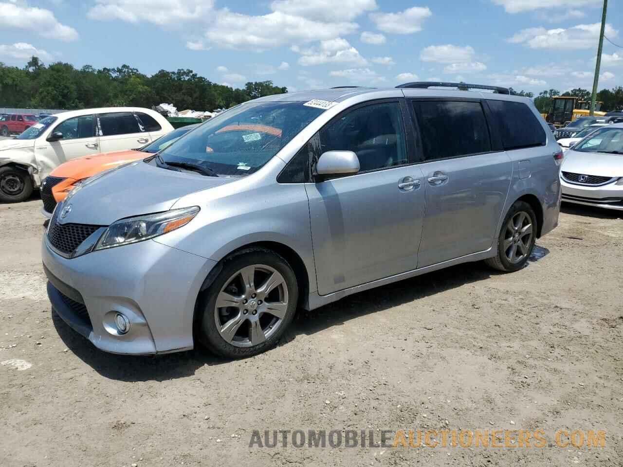 5TDXZ3DCXHS871328 TOYOTA SIENNA 2017