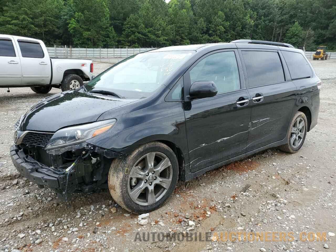 5TDXZ3DCXJS921800 TOYOTA SIENNA 2018