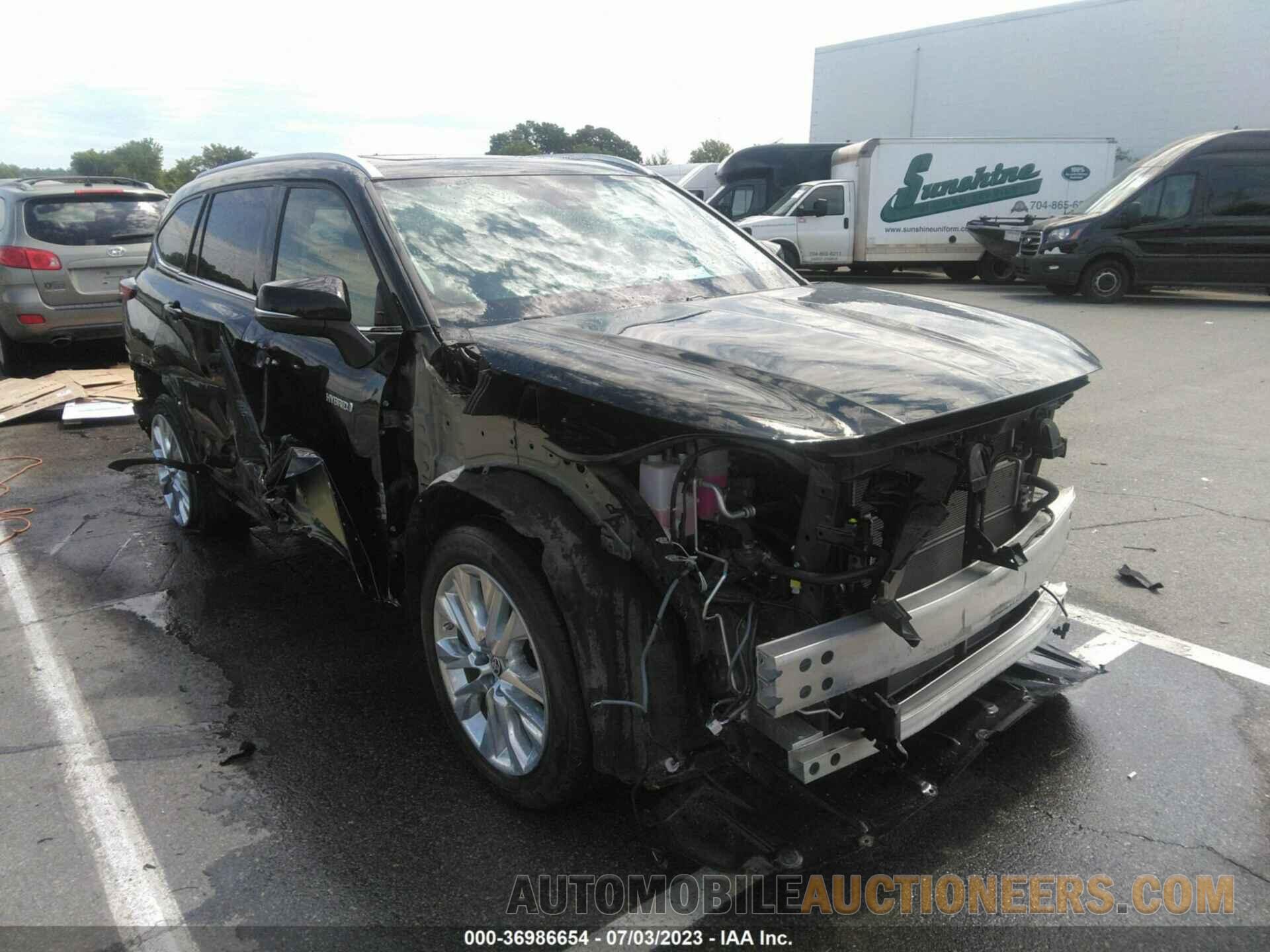 5TDYARAH2MS509647 TOYOTA HIGHLANDER 2021