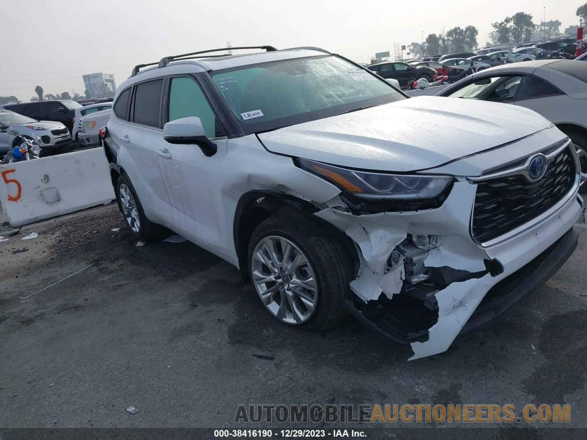 5TDYARAH6PS519408 TOYOTA HIGHLANDER 2023