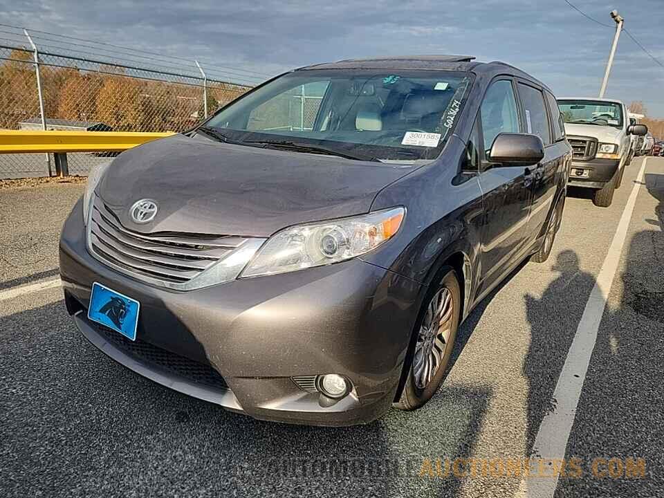 5TDYK3DC0FS573974 Toyota Sienna 2015