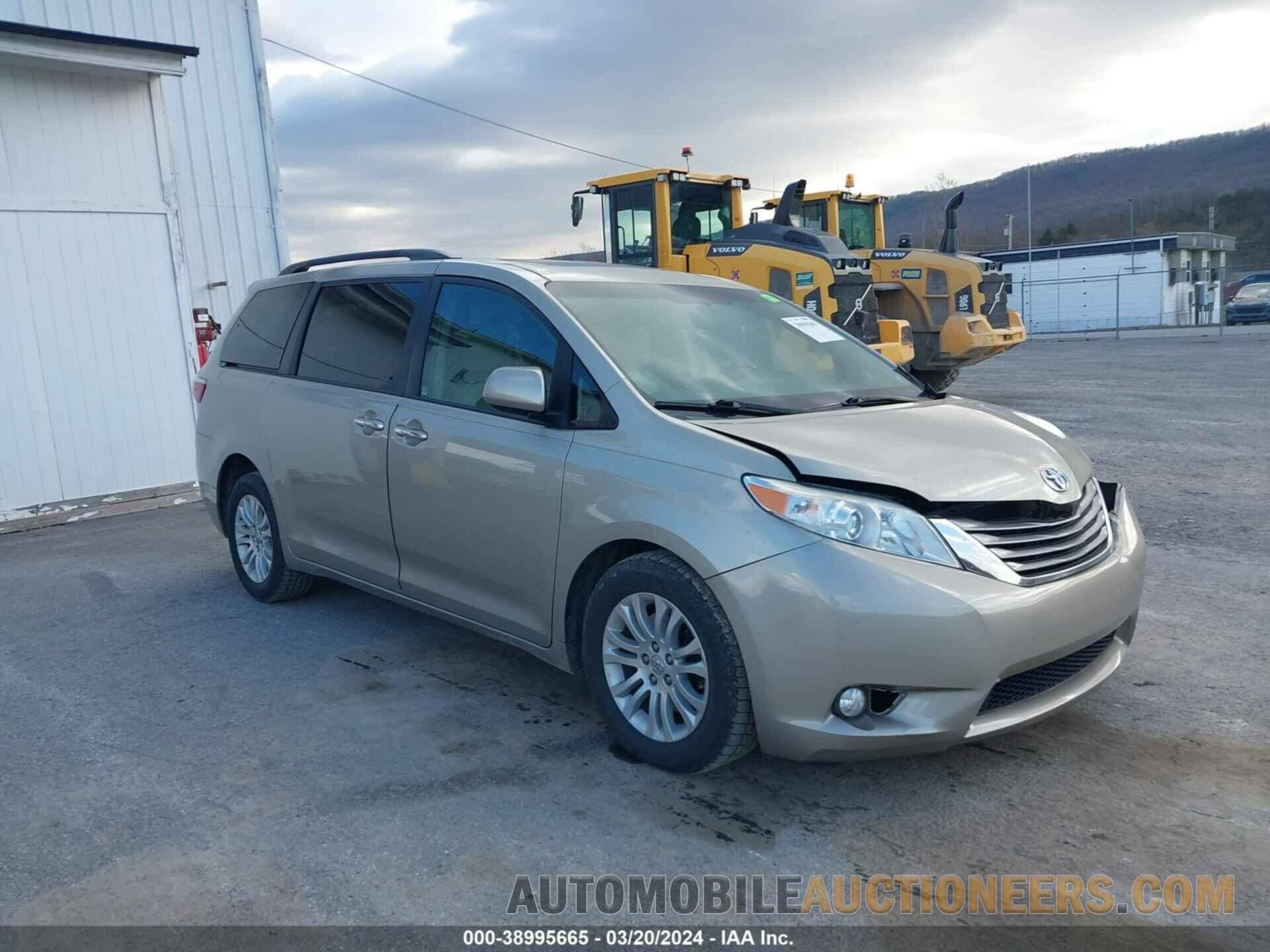 5TDYK3DC1FS561154 TOYOTA SIENNA 2015