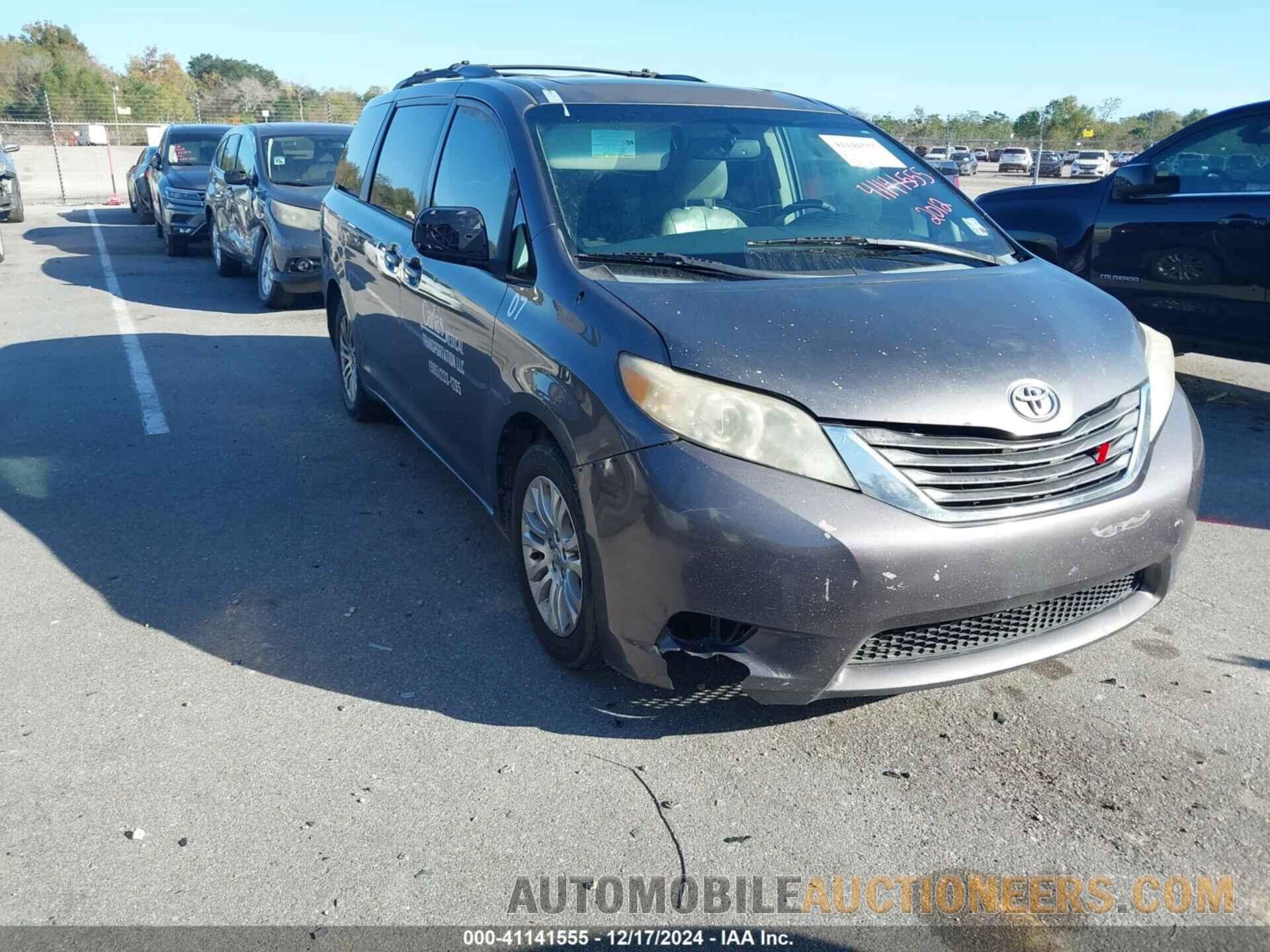 5TDYK3DC2CS229624 TOYOTA SIENNA 2012