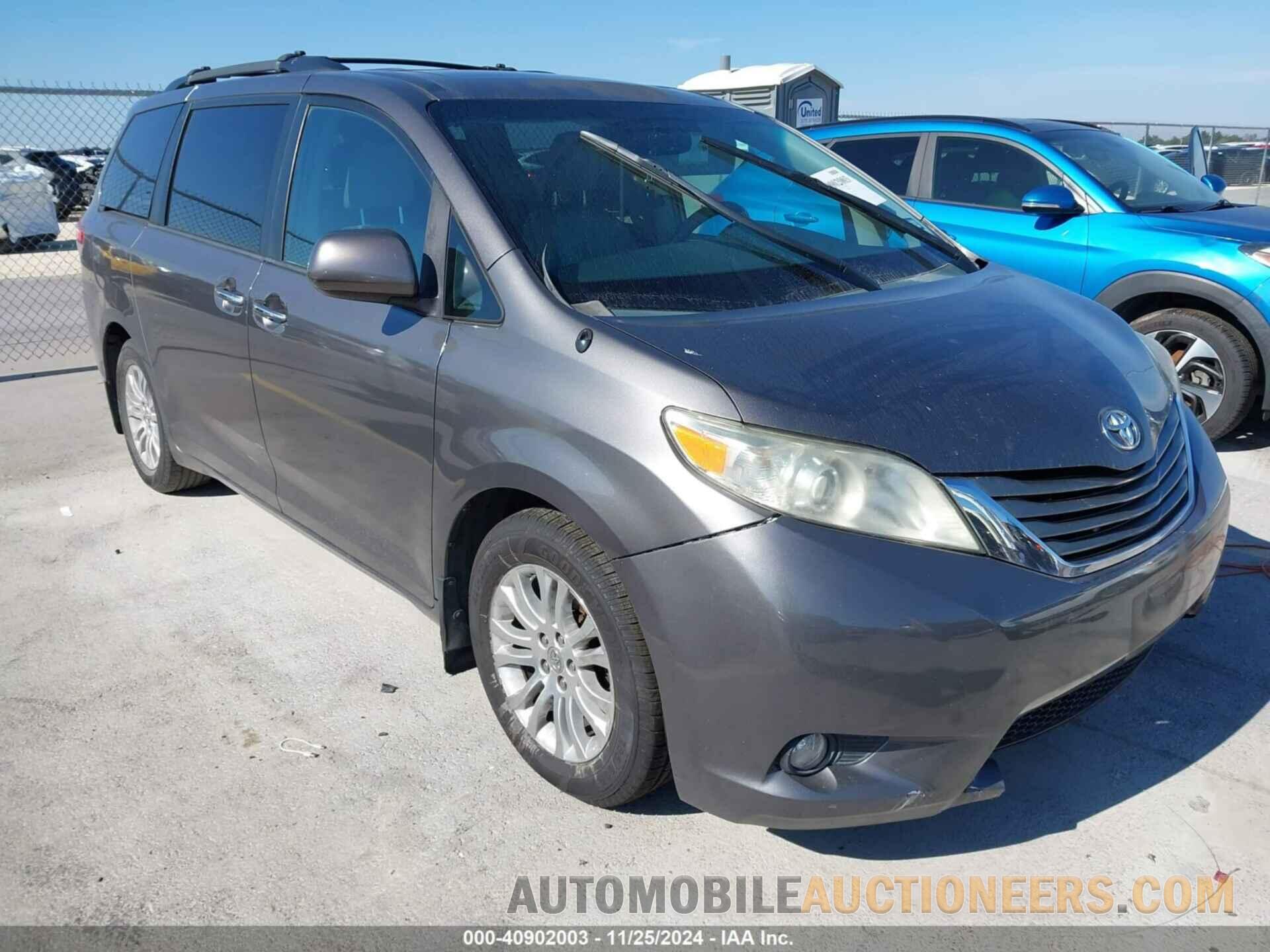 5TDYK3DC2DS404245 TOYOTA SIENNA 2013