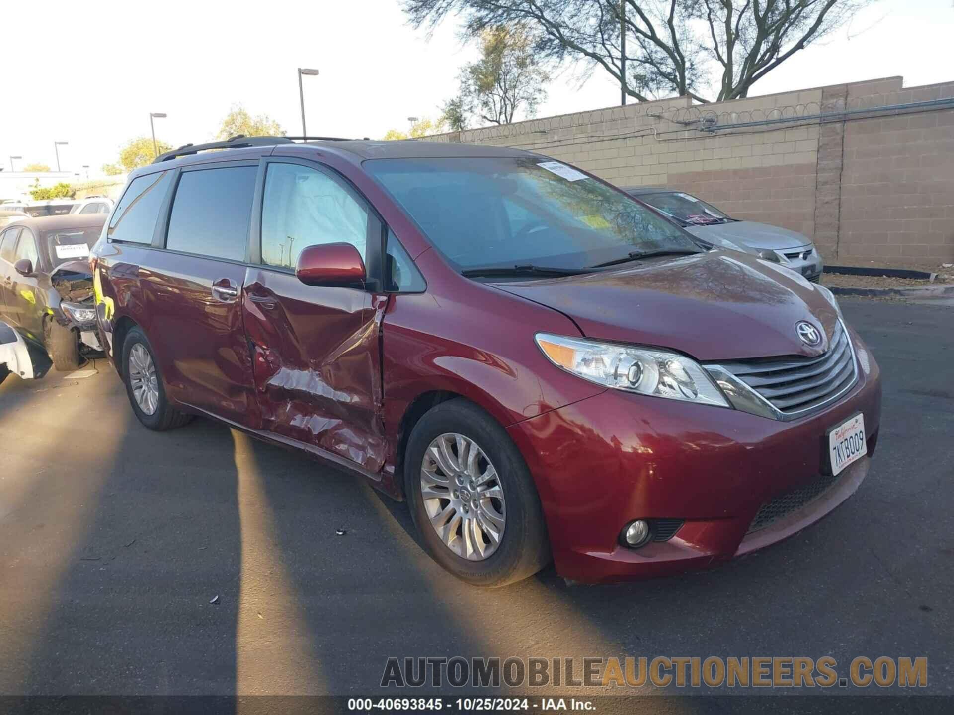 5TDYK3DC2FS566184 TOYOTA SIENNA 2015