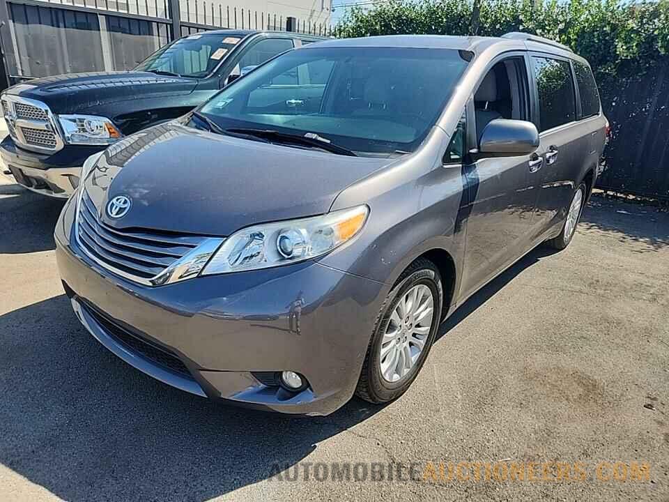 5TDYK3DC2FS643684 Toyota Sienna 2015