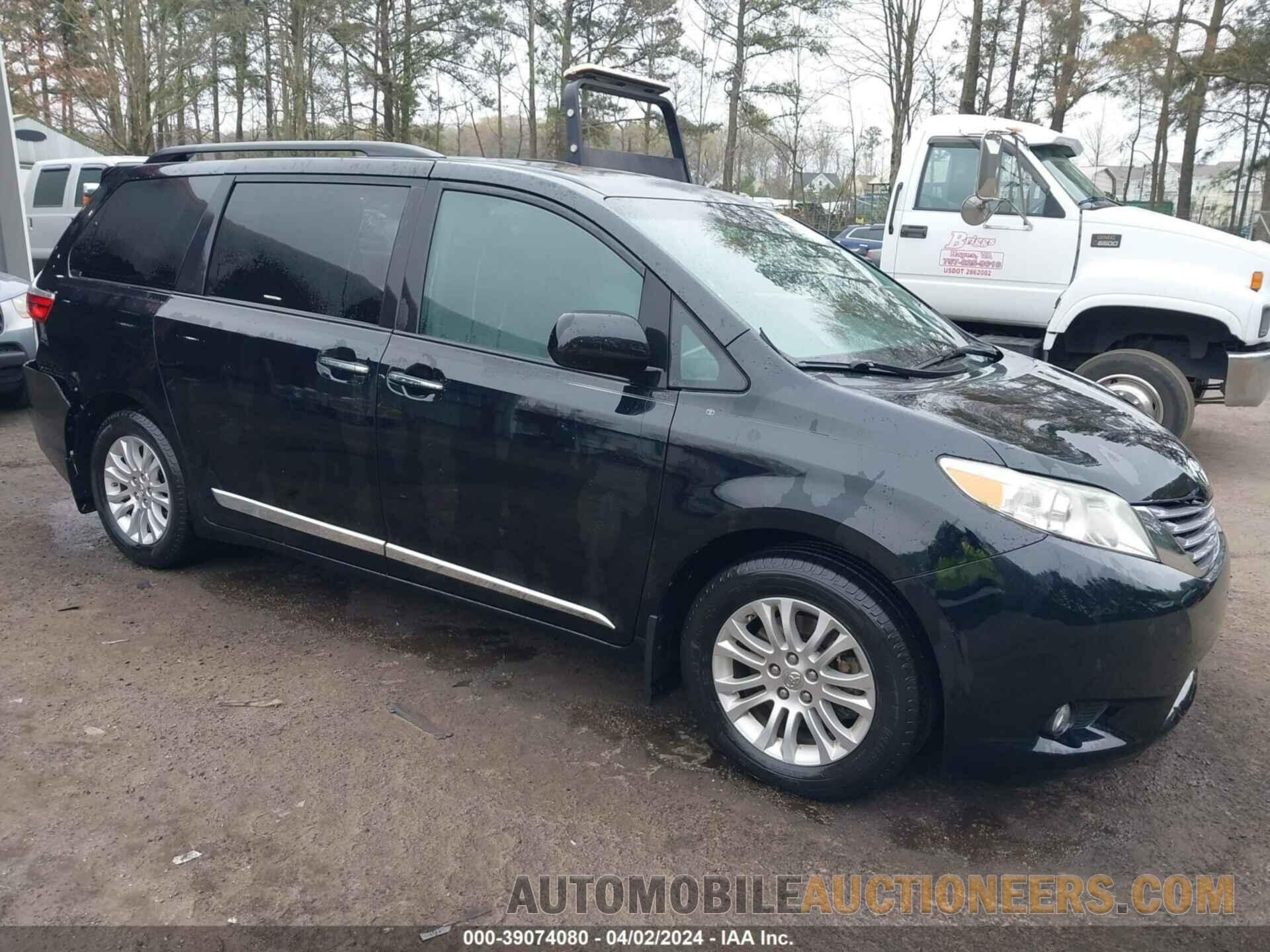 5TDYK3DC2FS646584 TOYOTA SIENNA 2015