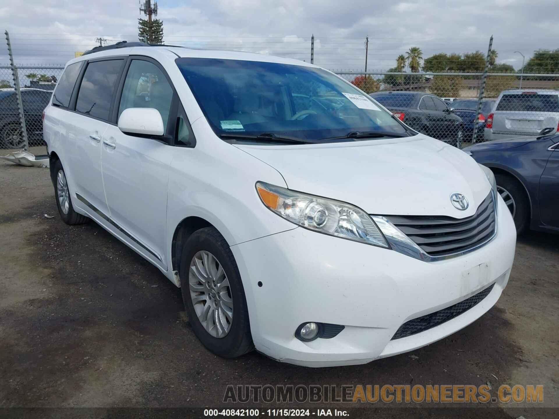 5TDYK3DC3DS391196 TOYOTA SIENNA 2013