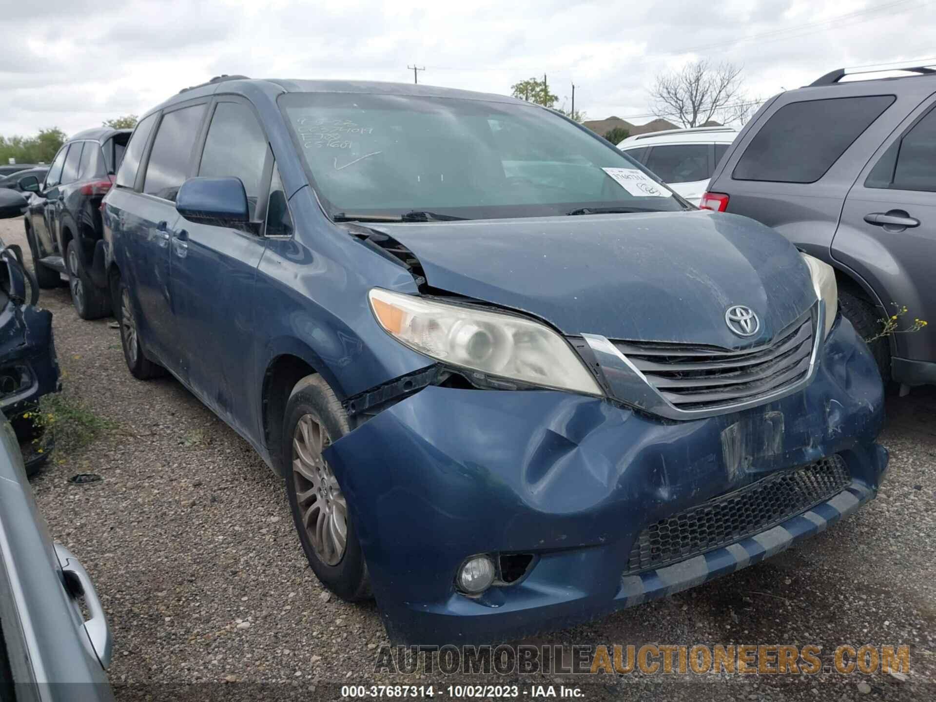 5TDYK3DC3FS651681 TOYOTA SIENNA 2015