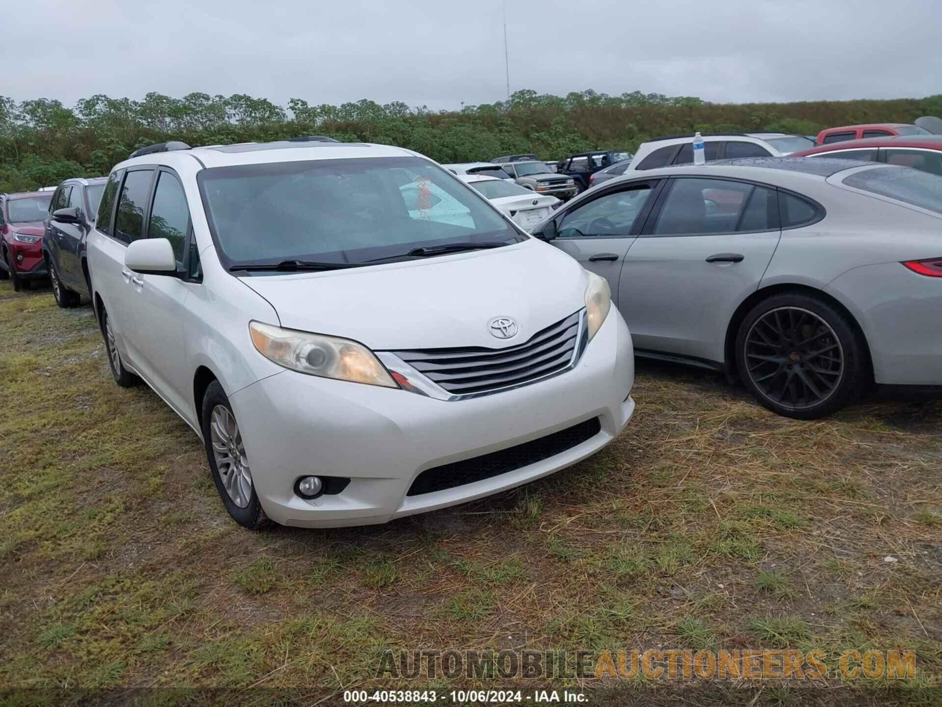 5TDYK3DC4FS558894 TOYOTA SIENNA 2015