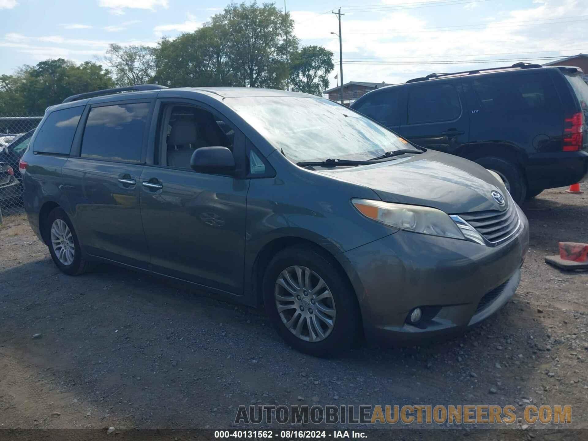 5TDYK3DC5BS047267 TOYOTA SIENNA 2011