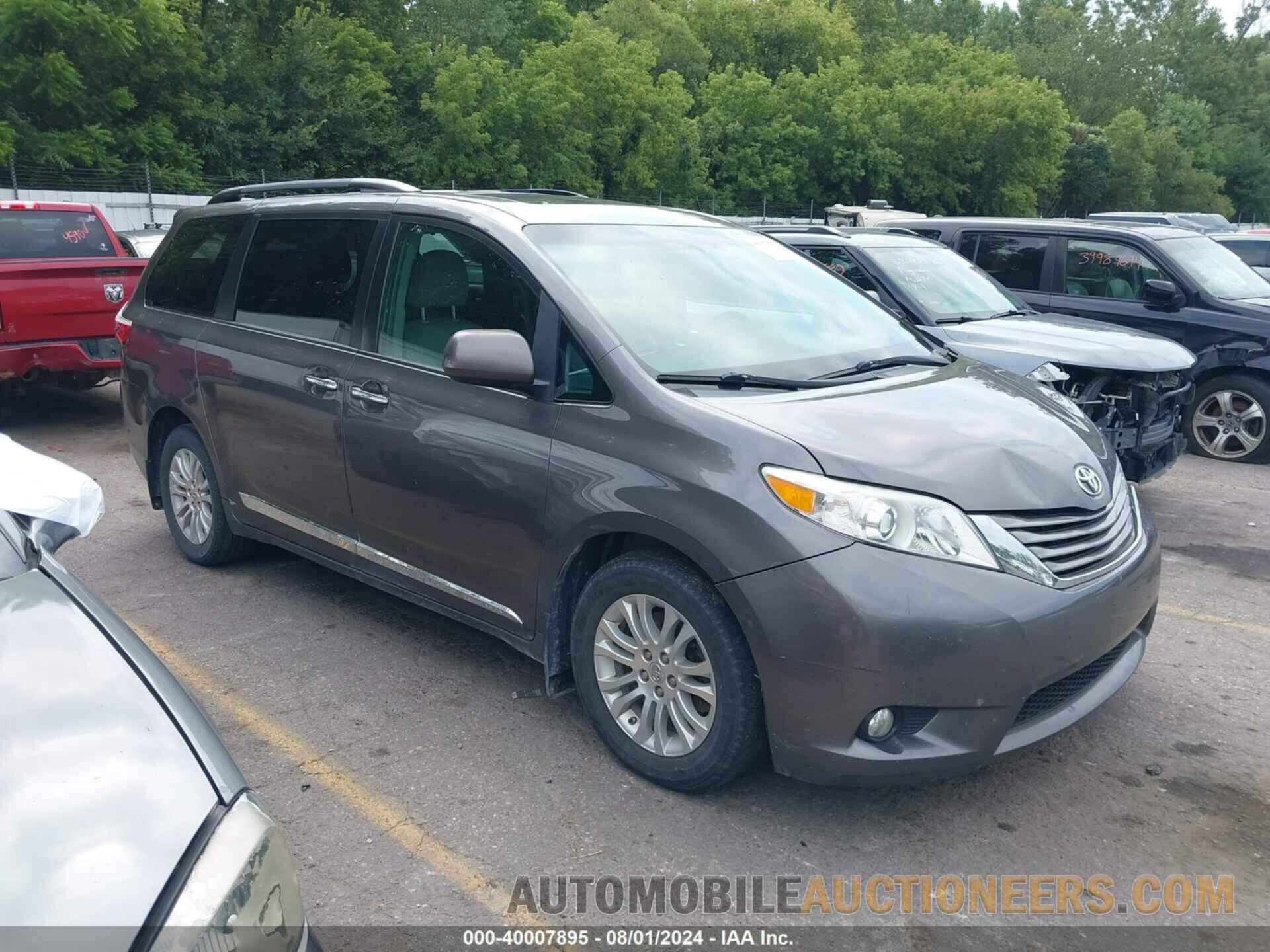 5TDYK3DC5FS635952 TOYOTA SIENNA 2015