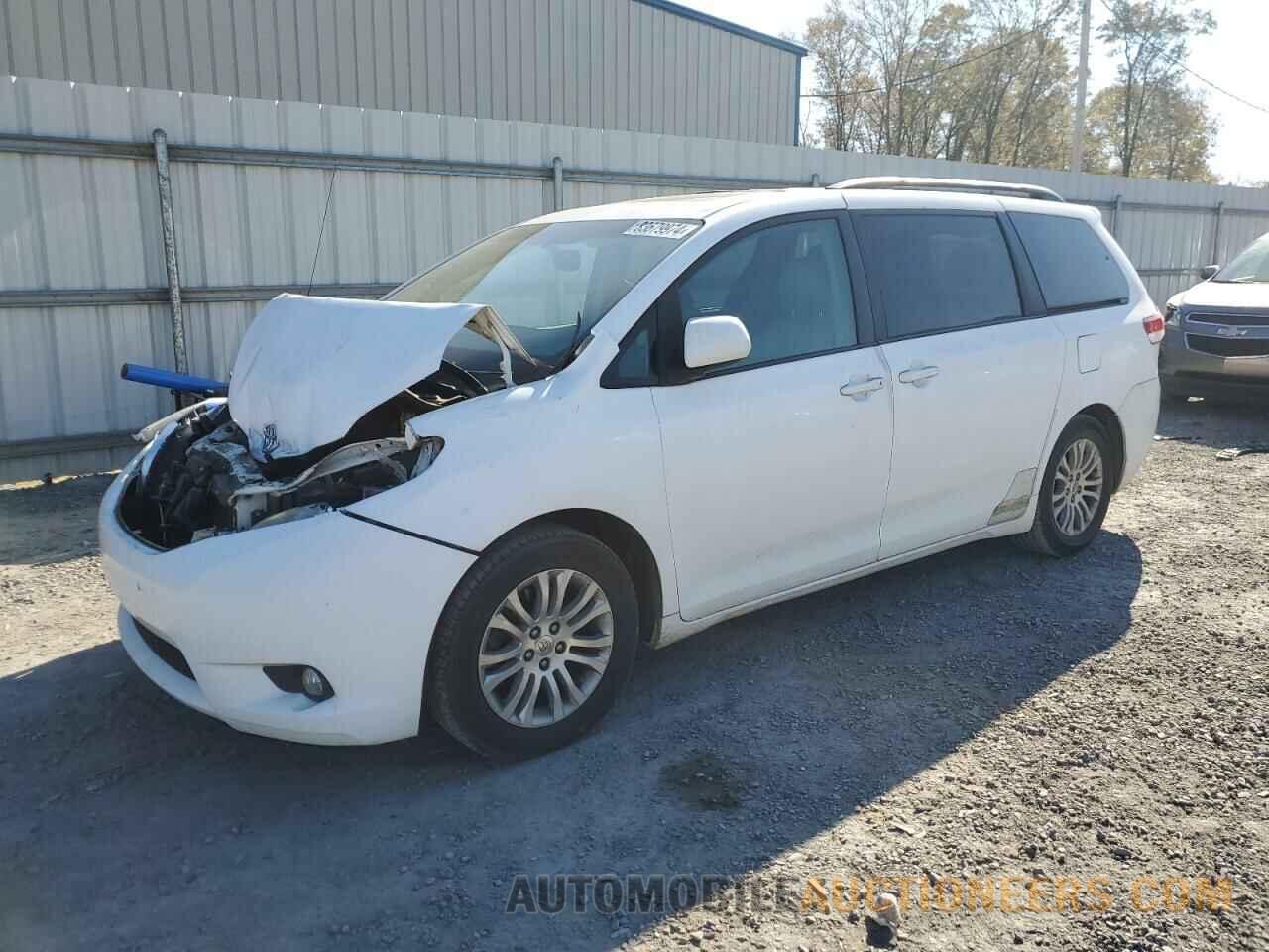 5TDYK3DC6BS044720 TOYOTA All Models 2011