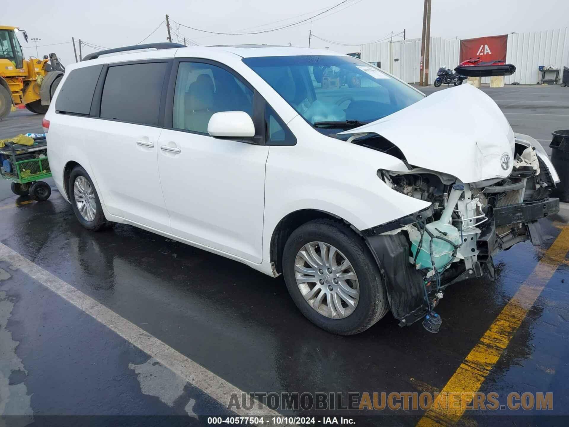 5TDYK3DC6ES454213 TOYOTA SIENNA 2014