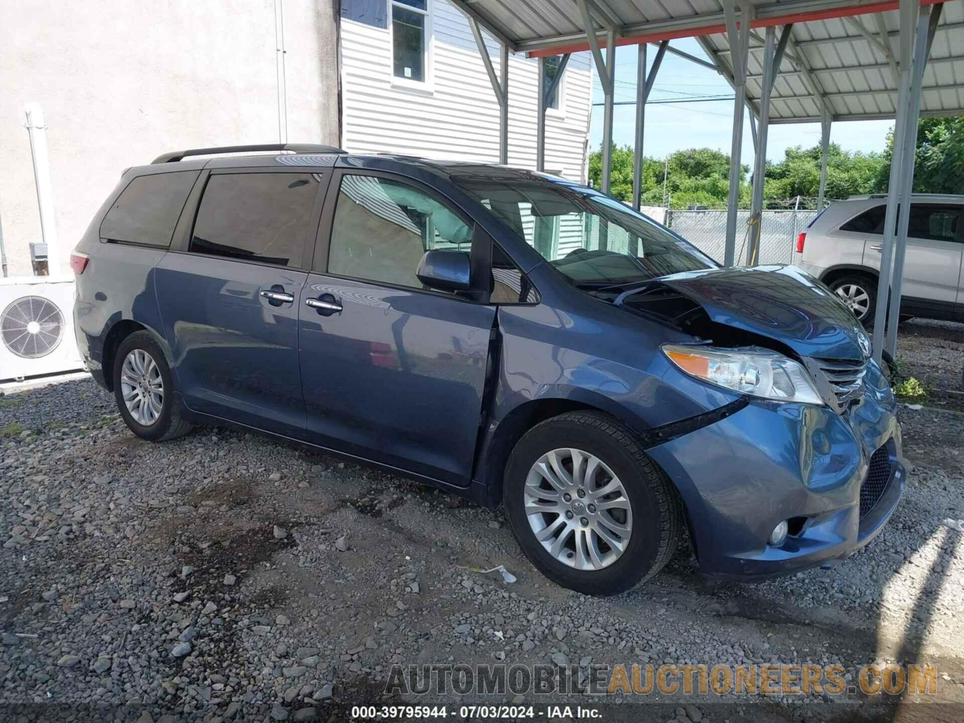 5TDYK3DC6FS528960 TOYOTA SIENNA 2015