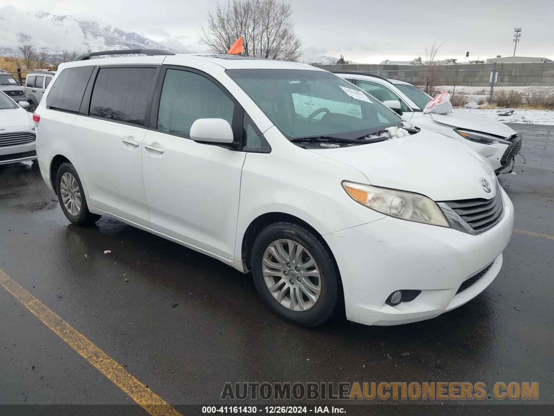 5TDYK3DC7BS151162 TOYOTA SIENNA 2011