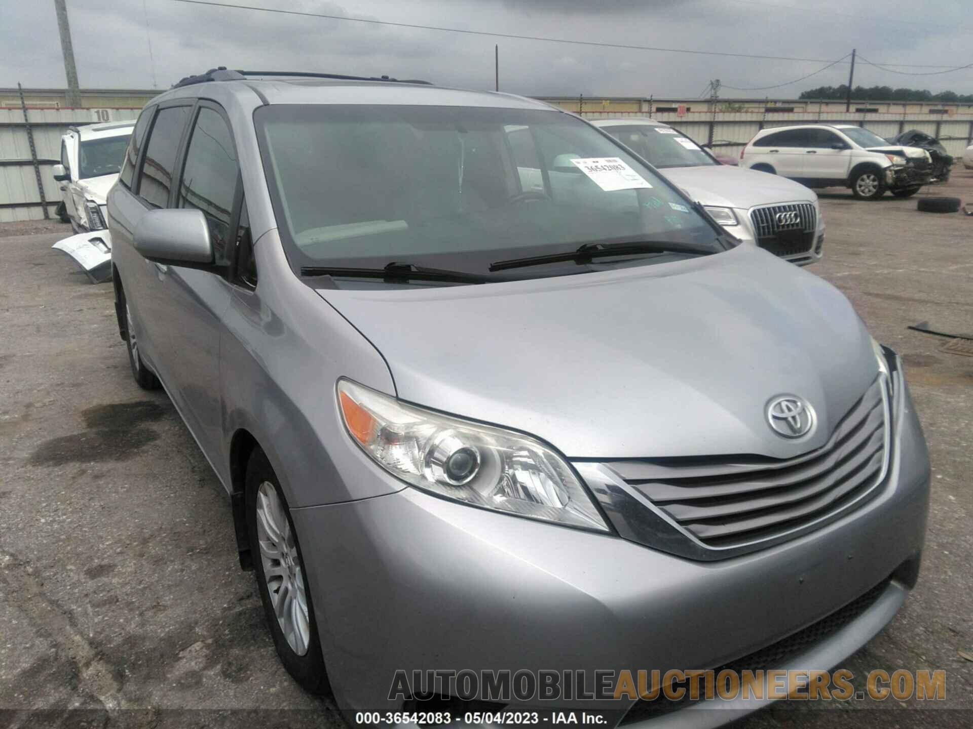 5TDYK3DC7FS573275 TOYOTA SIENNA 2015