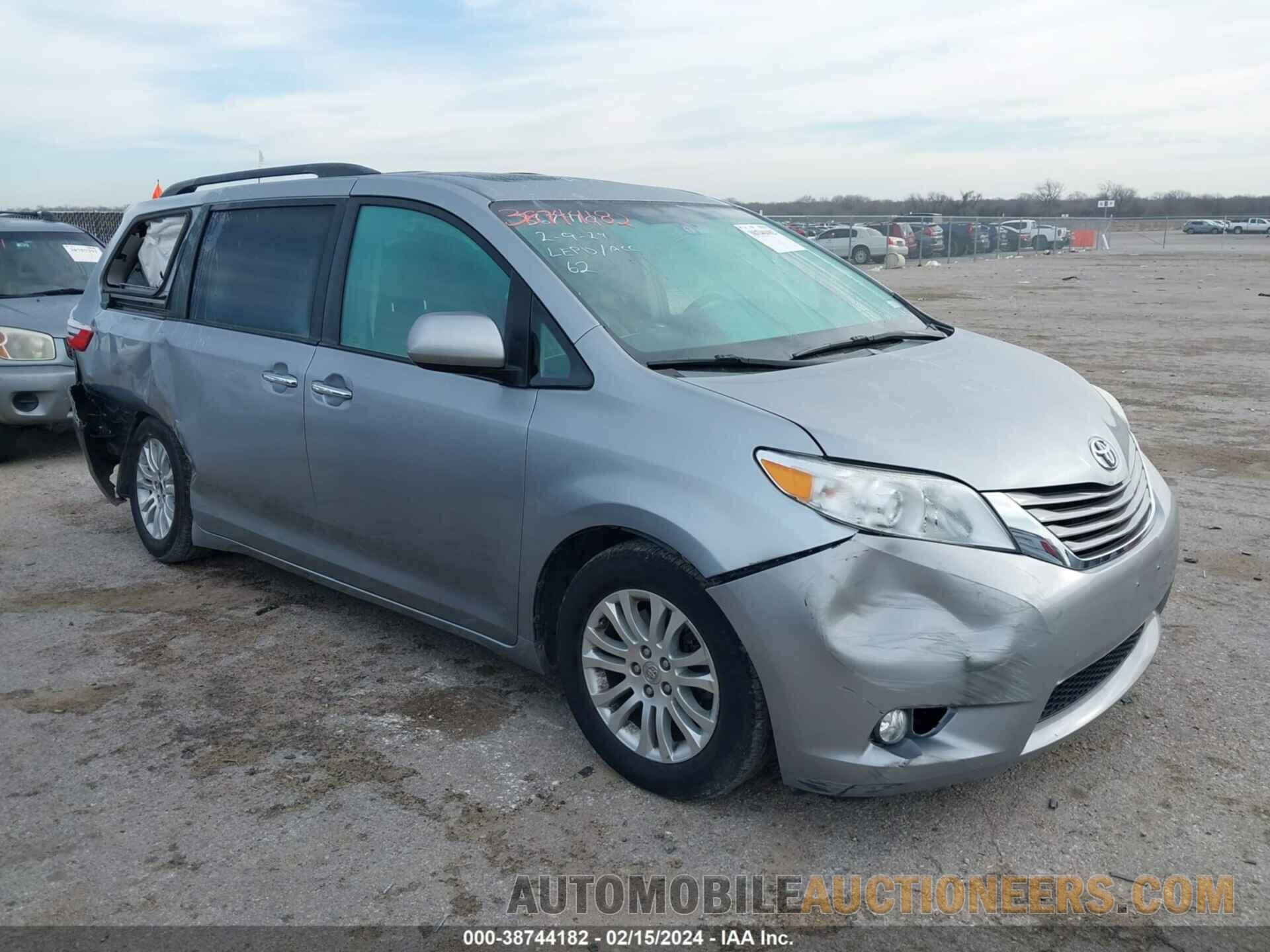 5TDYK3DC7FS585782 TOYOTA SIENNA 2015