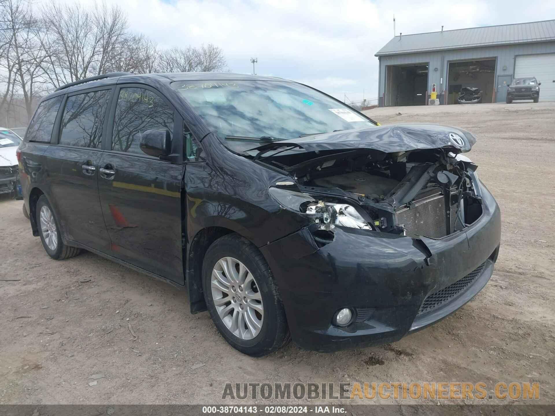 5TDYK3DC7FS643499 TOYOTA SIENNA 2015